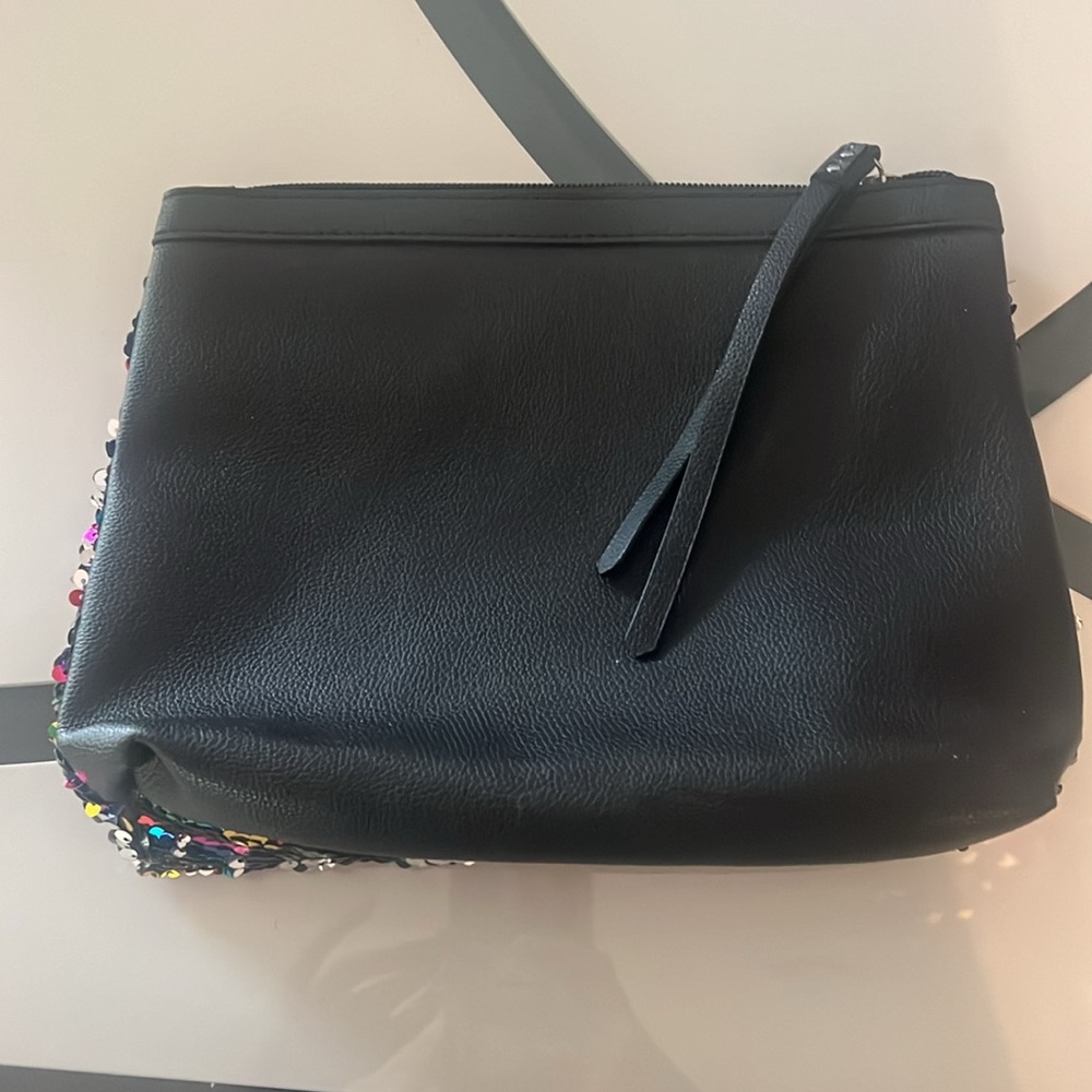 Victoria Secret Bag - Picture 2 of 4